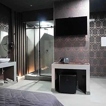 El Pamas Hotel 4*